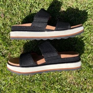 Vionic Brandie Platform Slide Sandal